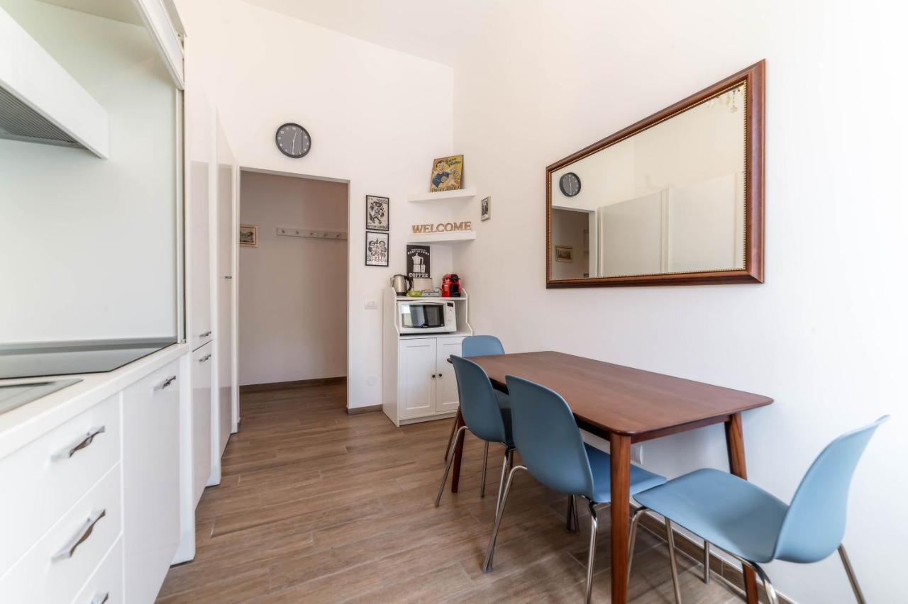 Casa Marin - Metro Malatesta Рим Екстериор снимка